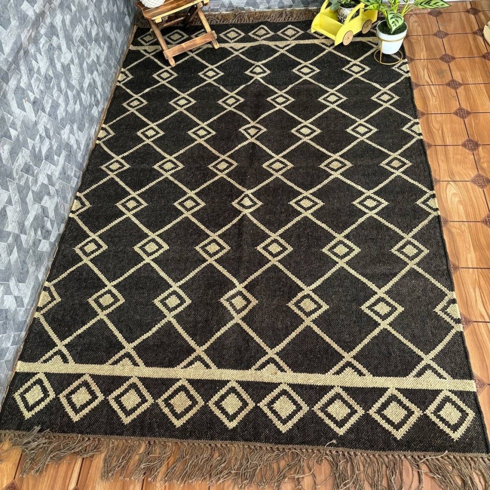 Alfombra de yute de lana diamante negro y natural