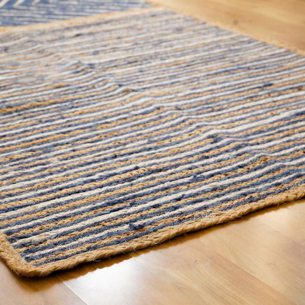 Alfombra de yute trenzada de rayas y chevron azul - Imagen 3