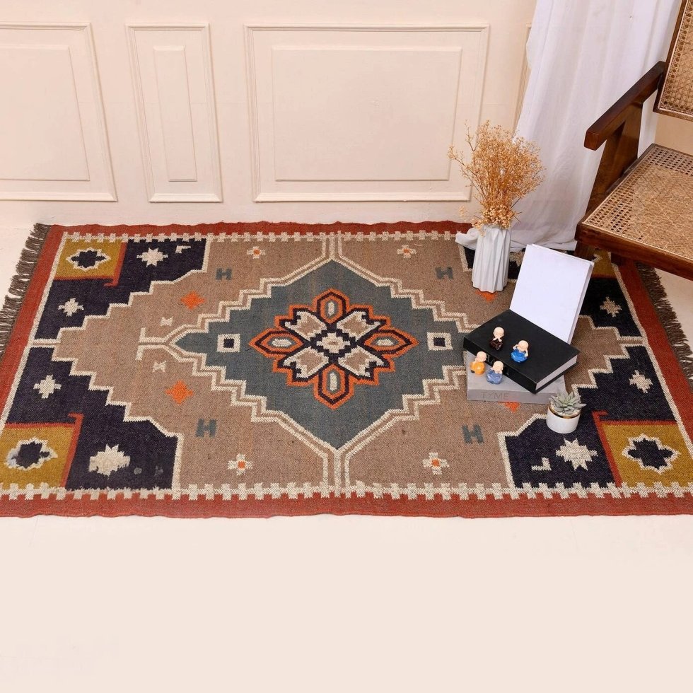 Alfombra kilim tejida en lana y yute - Imagen 2